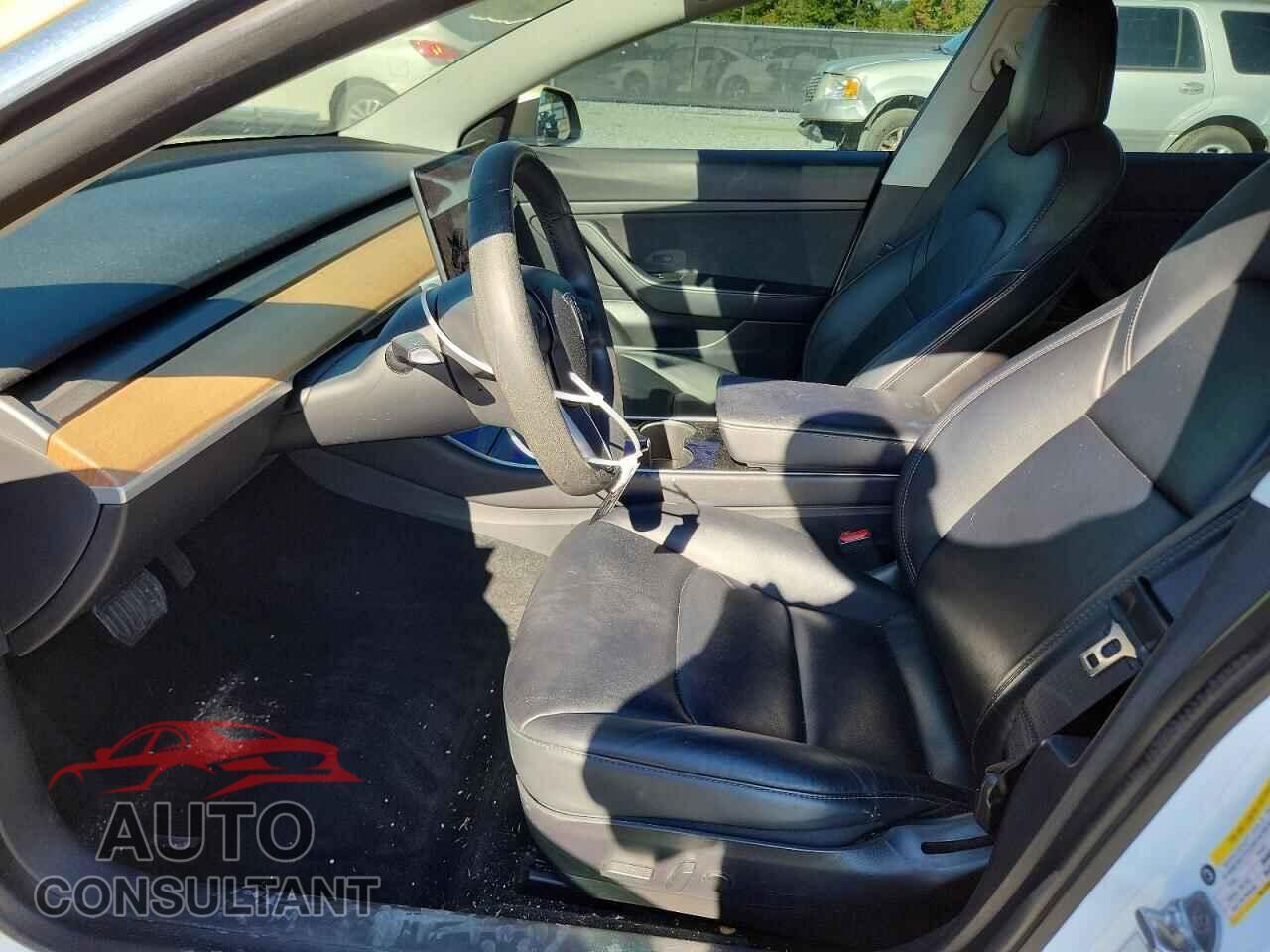TESLA MODEL 3 2020 - 5YJ3E1EA1LF659023