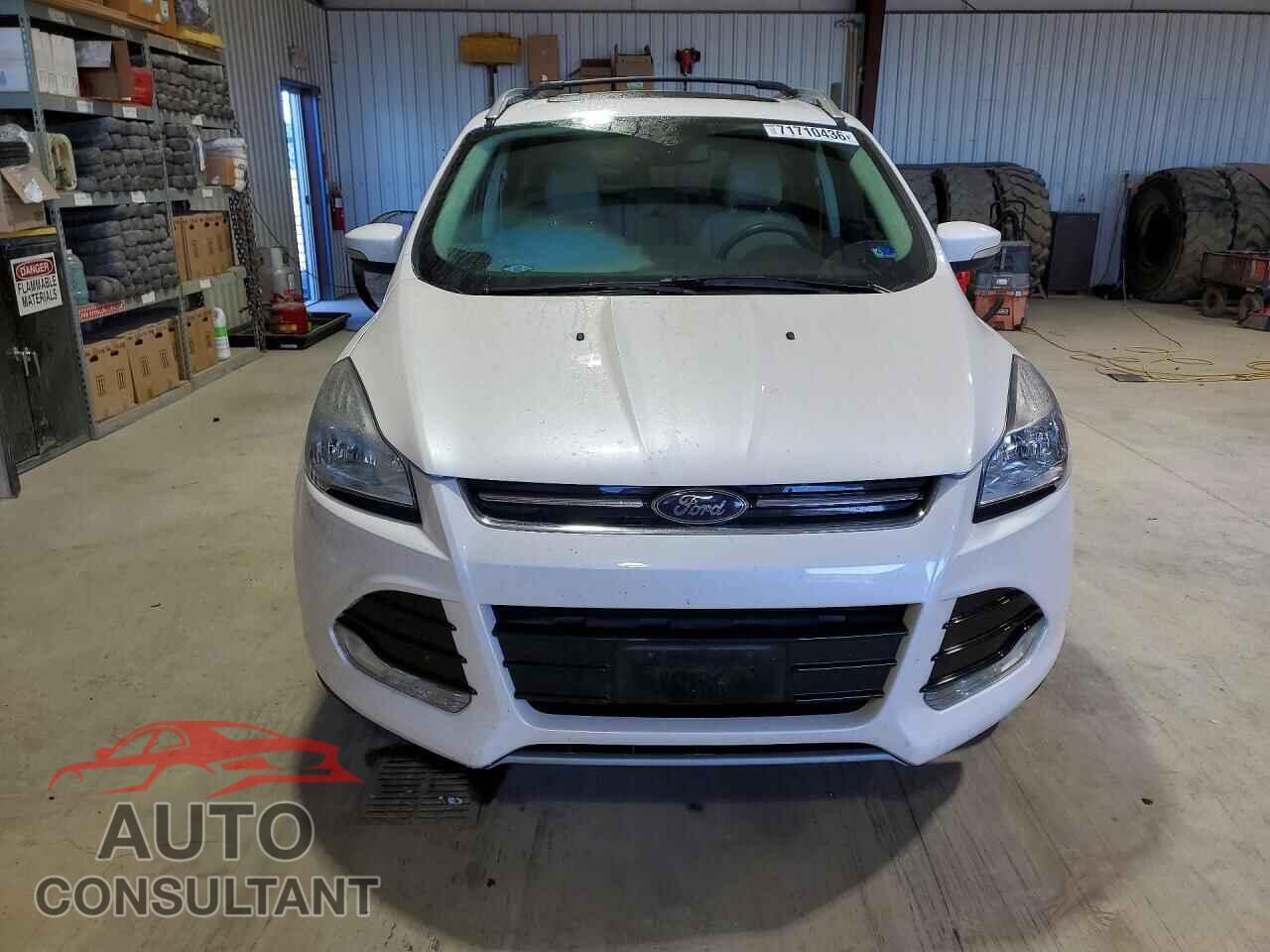 FORD ESCAPE 2015 - 1FMCU0JX5FUC32068