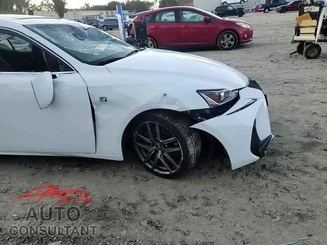 LEXUS IS 2020 - JTHG81F25L5042918