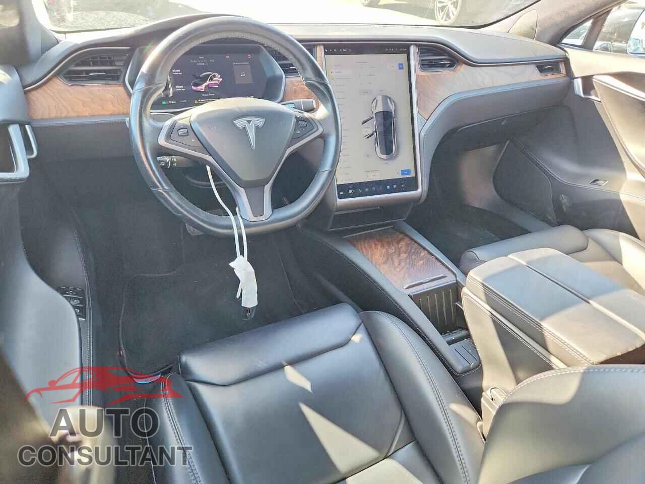 TESLA MODEL S 2018 - 5YJSA1E28JF272773