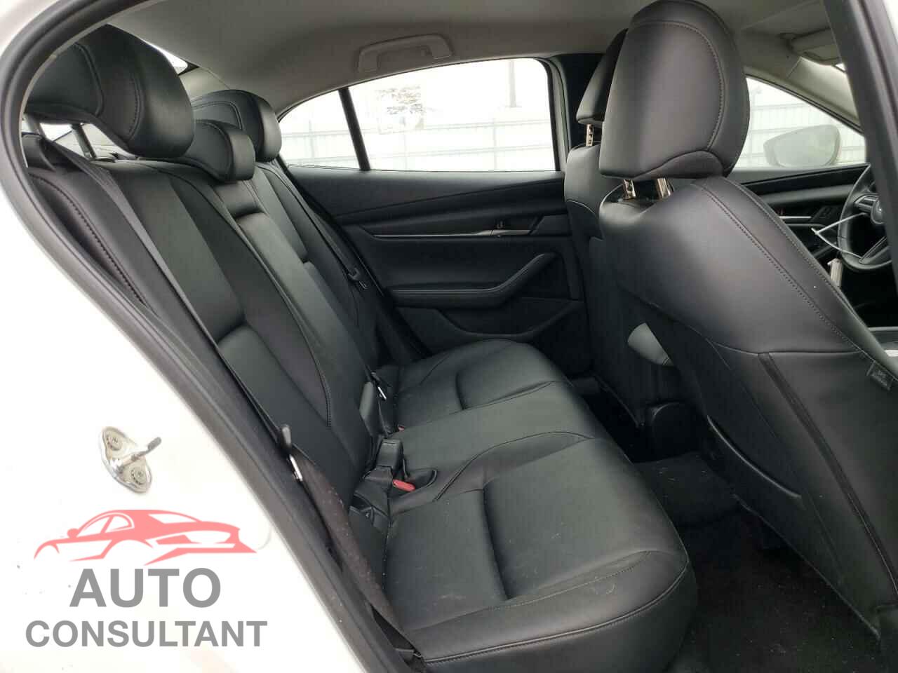 MAZDA 3 2021 - JM1BPABL9M1331211