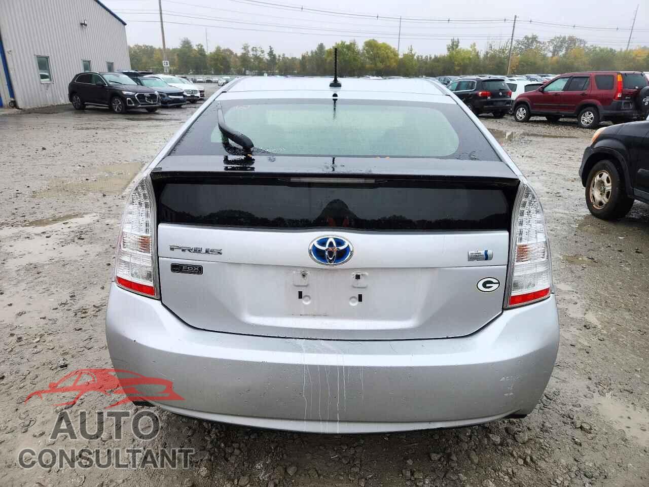 TOYOTA PRIUS 2011 - JTDKN3DU8B0324017