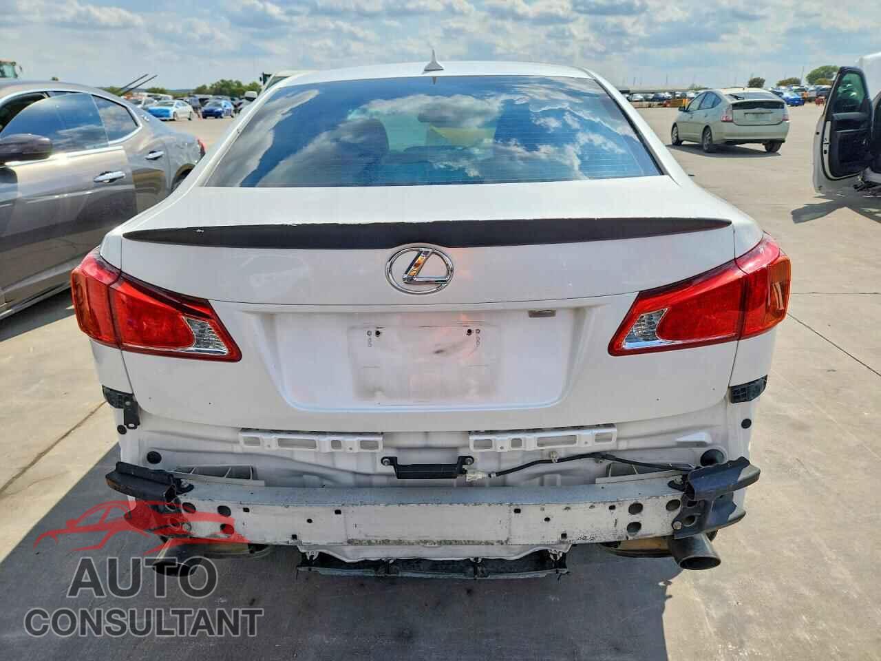 LEXUS IS 2009 - JTHBK262992091910