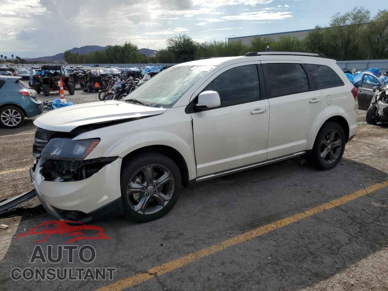 DODGE JOURNEY 2015 - 3C4PDCGG7FT659471