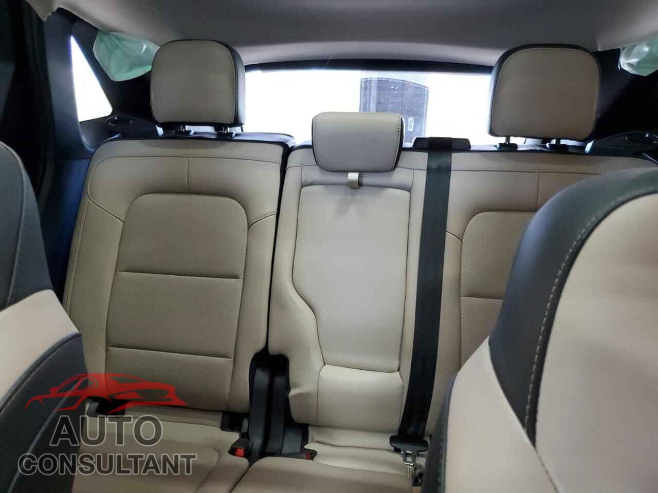FORD ESCAPE 2020 - 1FMCU9H93LUA44544