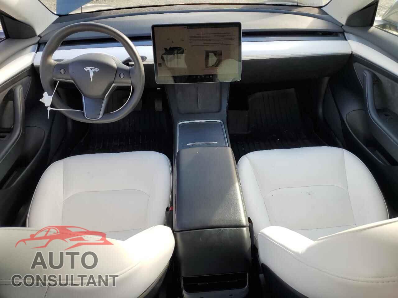 TESLA MODEL 3 2022 - 5YJ3E1EA5NF317397