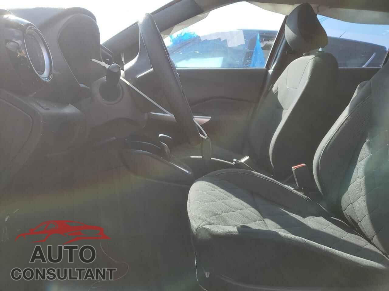 NISSAN KICKS 2019 - 3N1CP5CU3KL560852