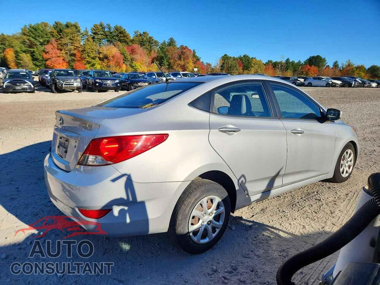 HYUNDAI ACCENT 2013 - KMHCT4AE5DU285651