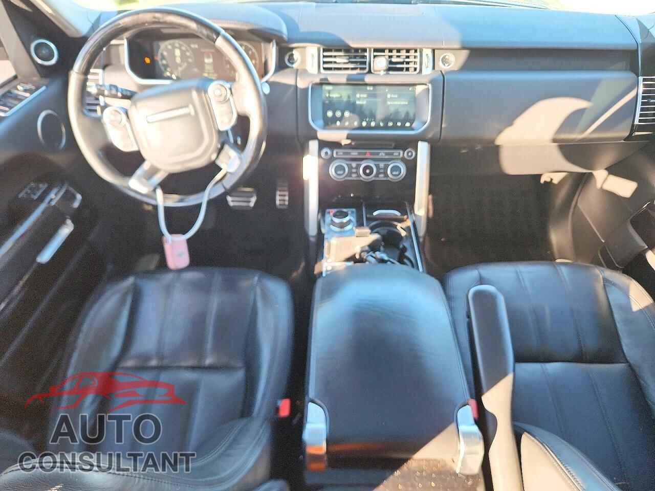 LAND ROVER RANGEROVER 2017 - SALGS2FE2HA322676