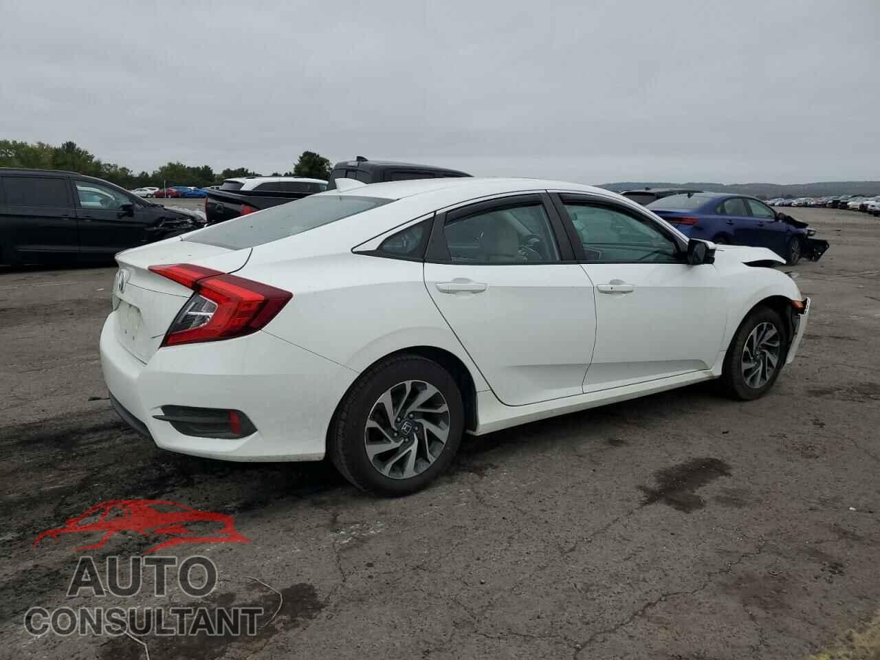 HONDA CIVIC 2017 - 2HGFC2F77HH541993