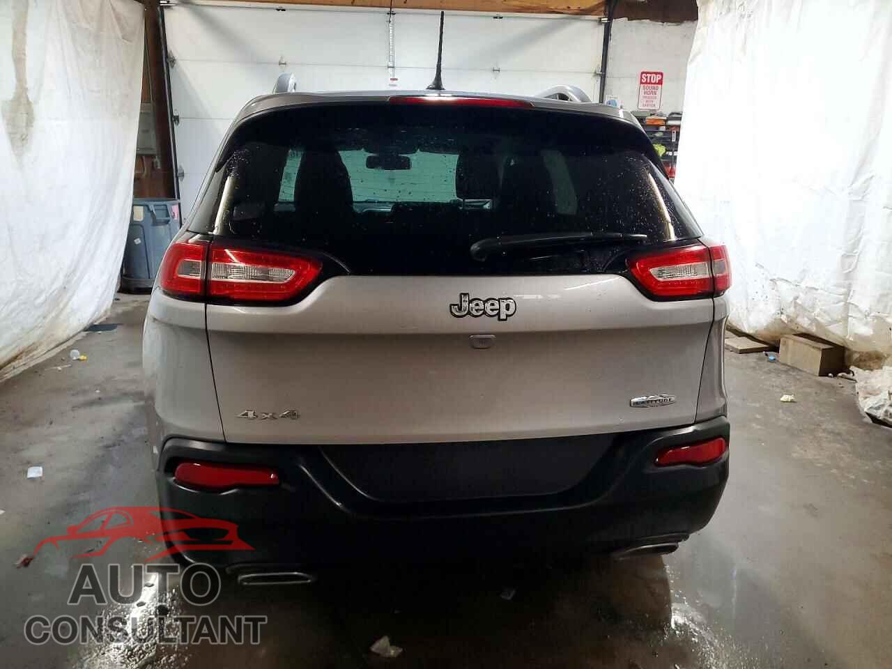 JEEP CHEROKEE 2015 - 1C4PJMCS2FW605594
