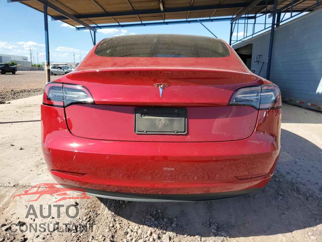 TESLA MODEL 3 2018 - 5YJ3E1EA8JF050993