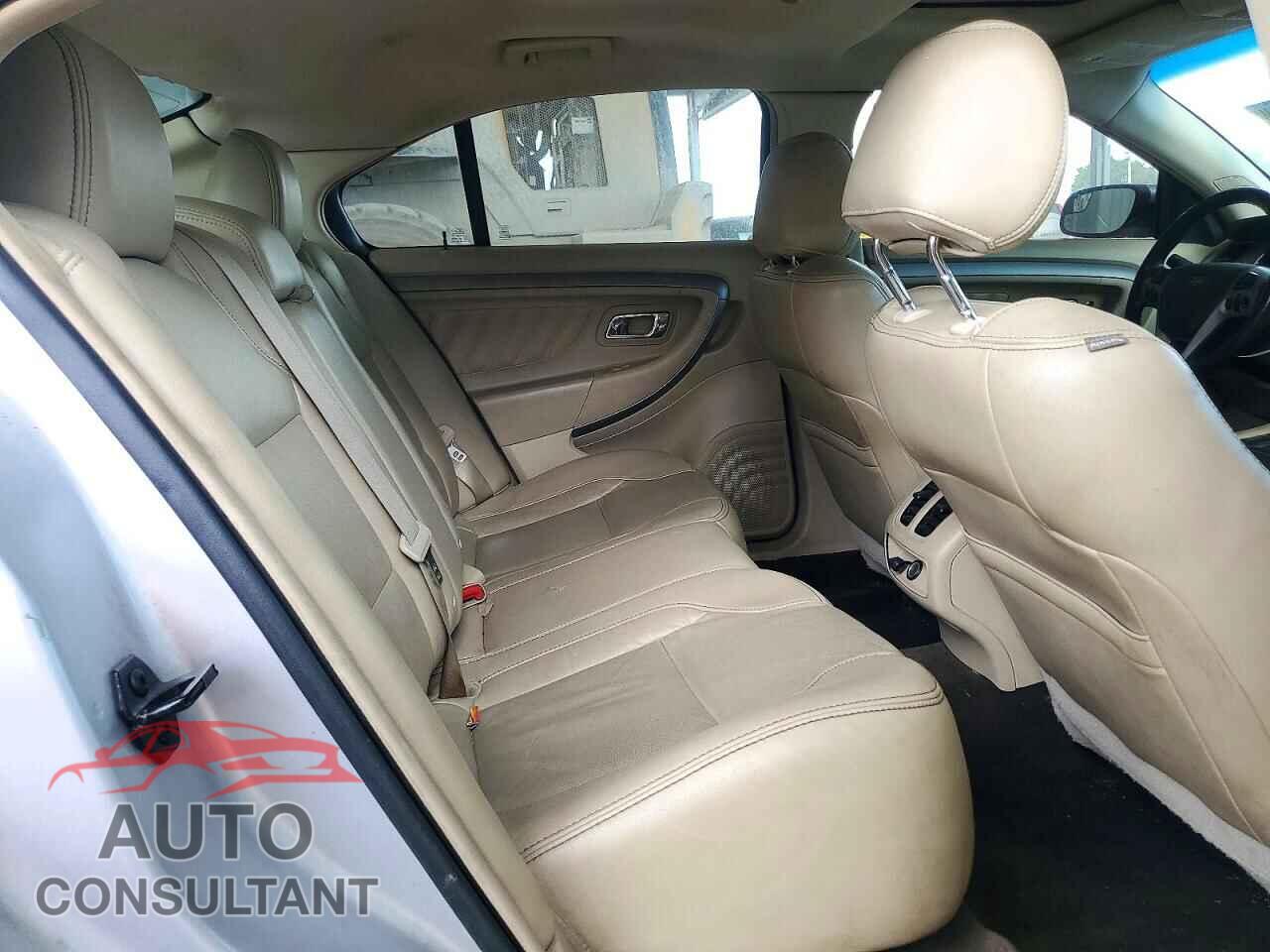 FORD TAURUS 2014 - 1FAHP2E82EG105944