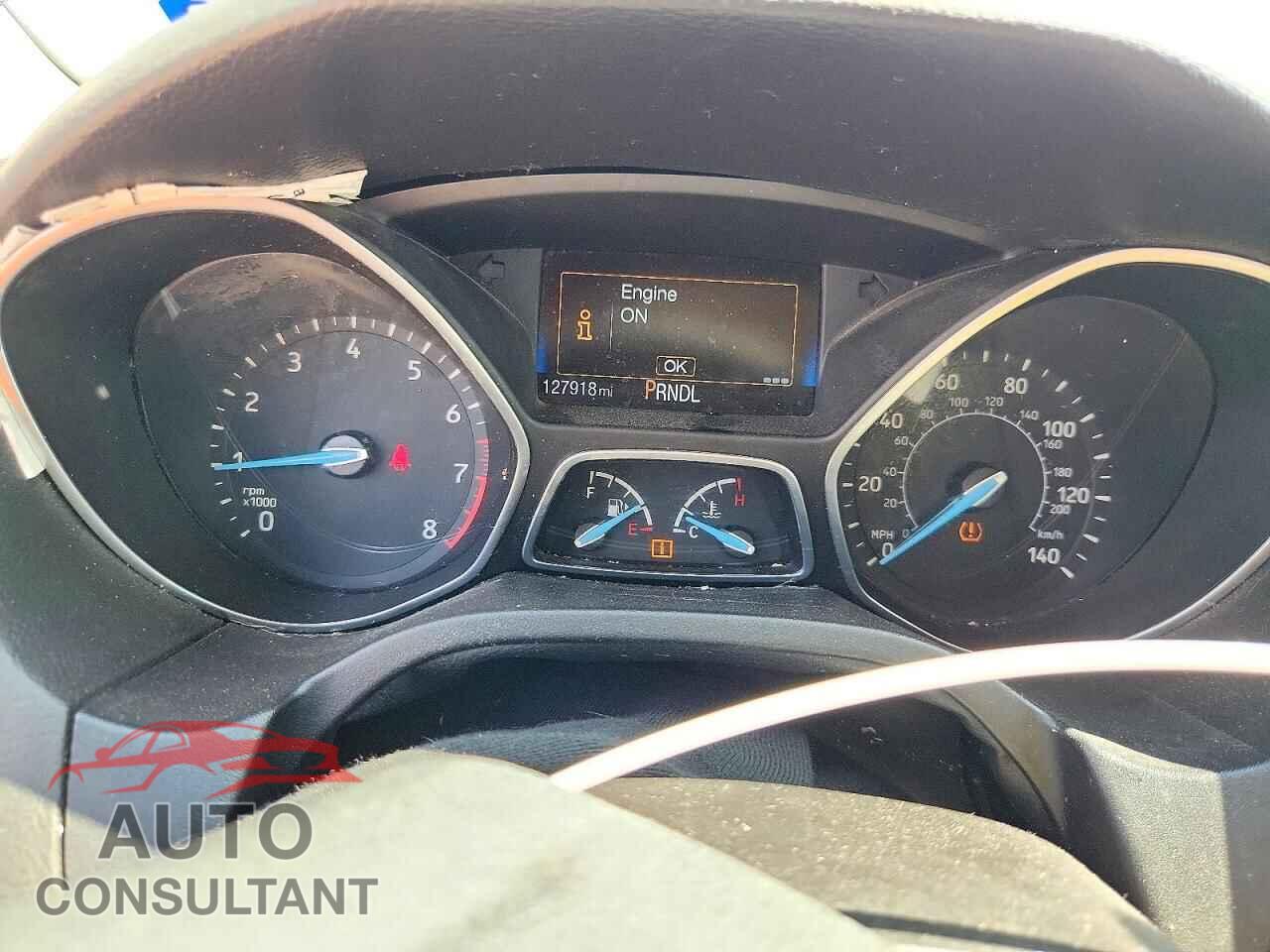 FORD FOCUS 2015 - 1FADP3F28FL233645