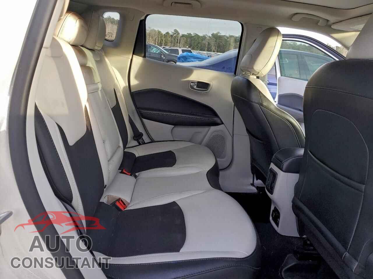 JEEP COMPASS 2019 - 3C4NJCBB9KT706490