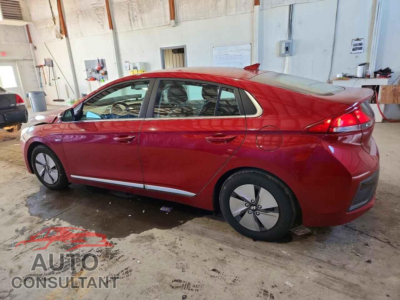HYUNDAI IONIQ 2020 - KMHC75LC3LU242592