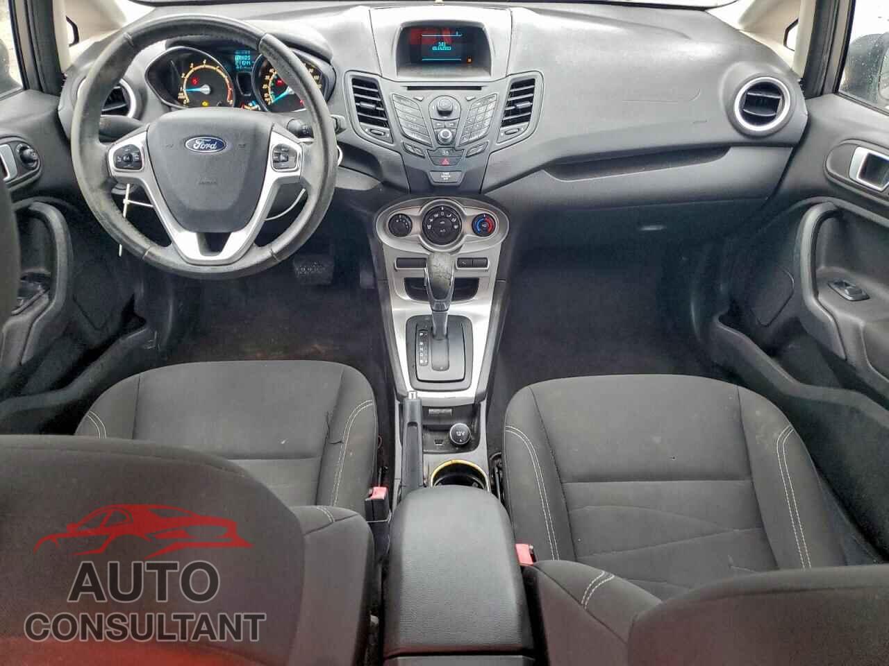 FORD FIESTA 2014 - 3FADP4EJXEM108285