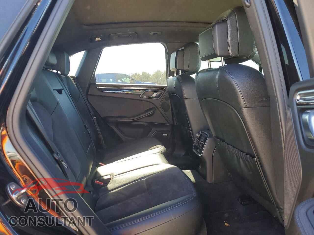 PORSCHE MACAN 2017 - WP1AA2A56HLB82884