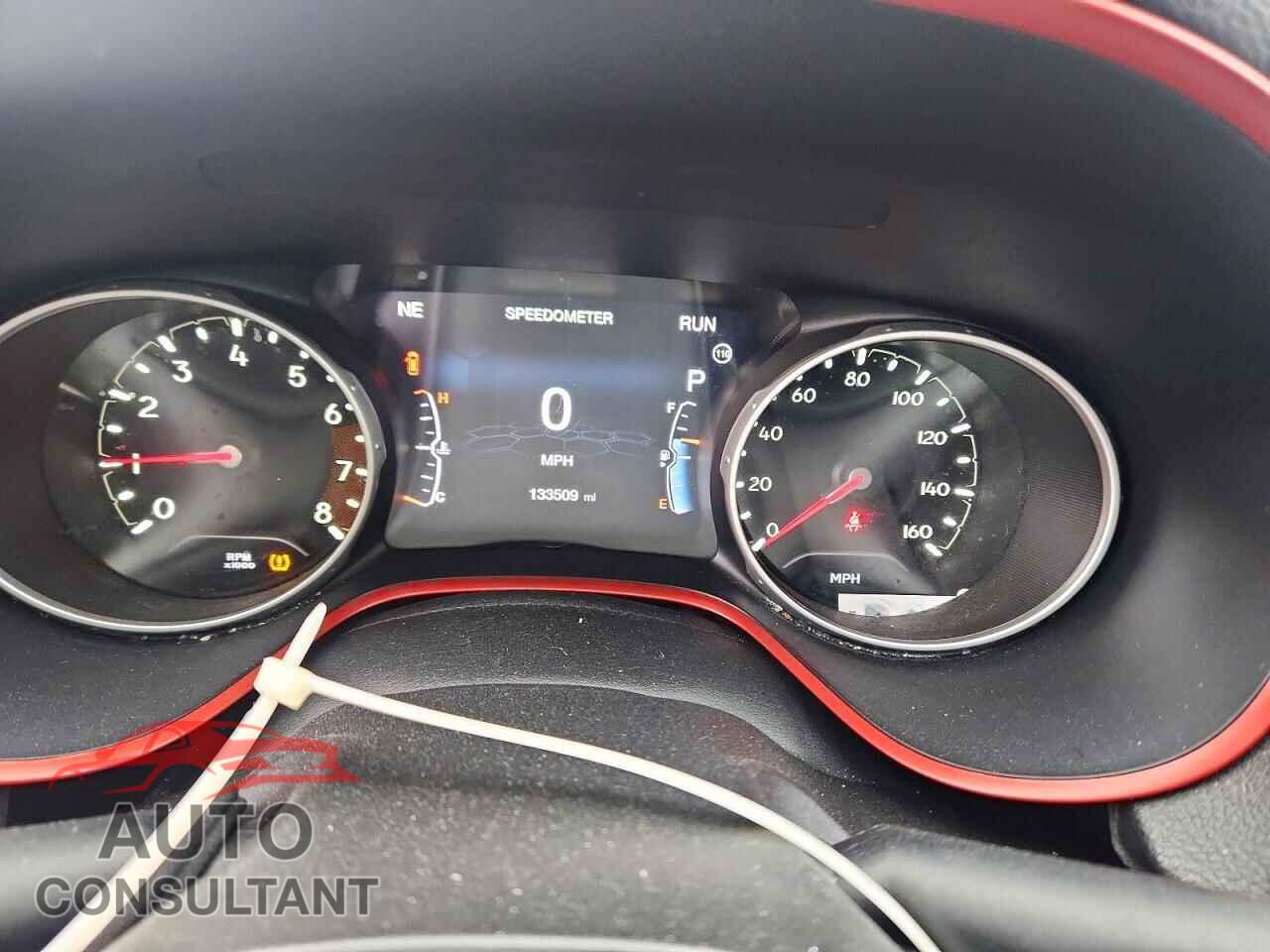 JEEP COMPASS 2017 - 3C4NJDDB2HT666068