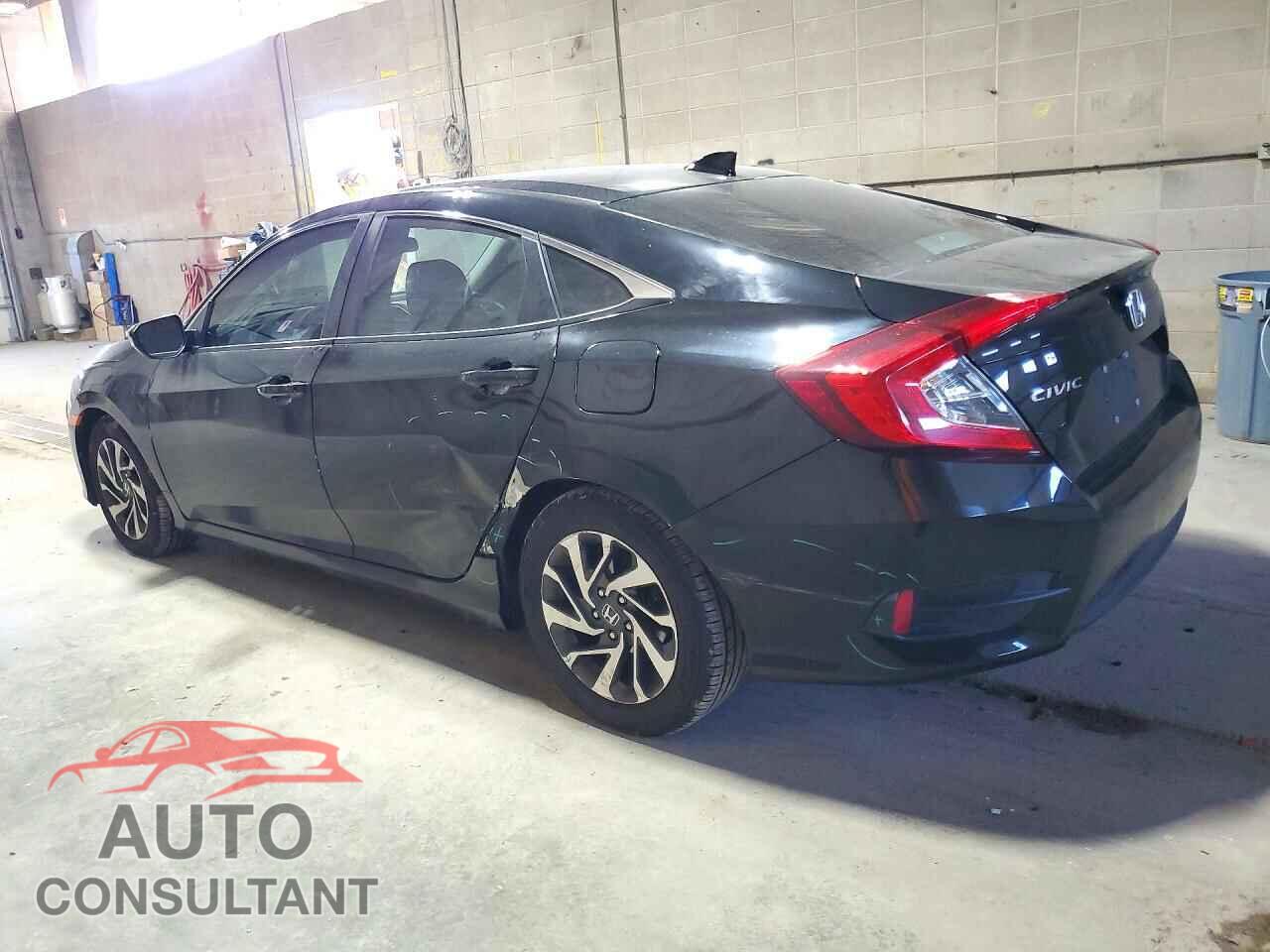 HONDA CIVIC 2017 - 19XFC2F74HE031837