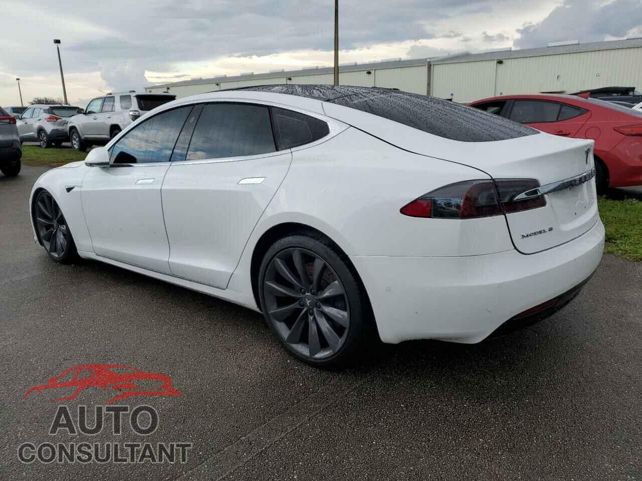 TESLA MODEL S 2017 - 5YJSA1E17HF190874