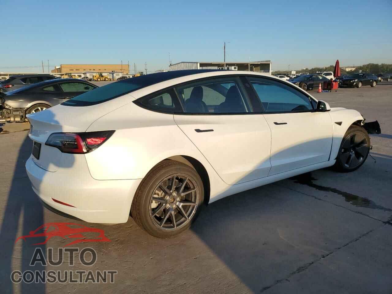 TESLA MODEL 3 2023 - 5YJ3E1EA1PF546937
