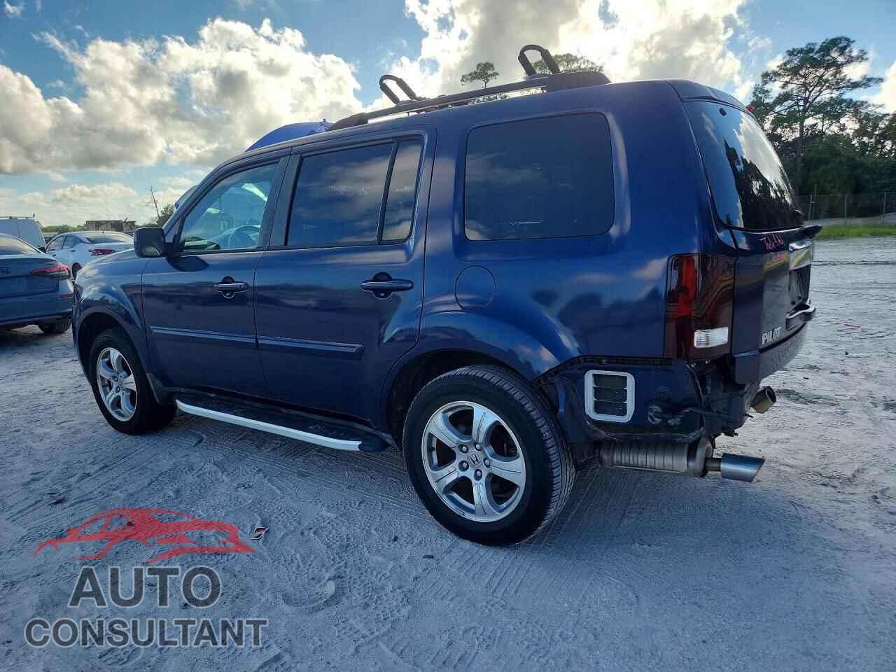 HONDA PILOT 2013 - 5FNYF3H77DB015400