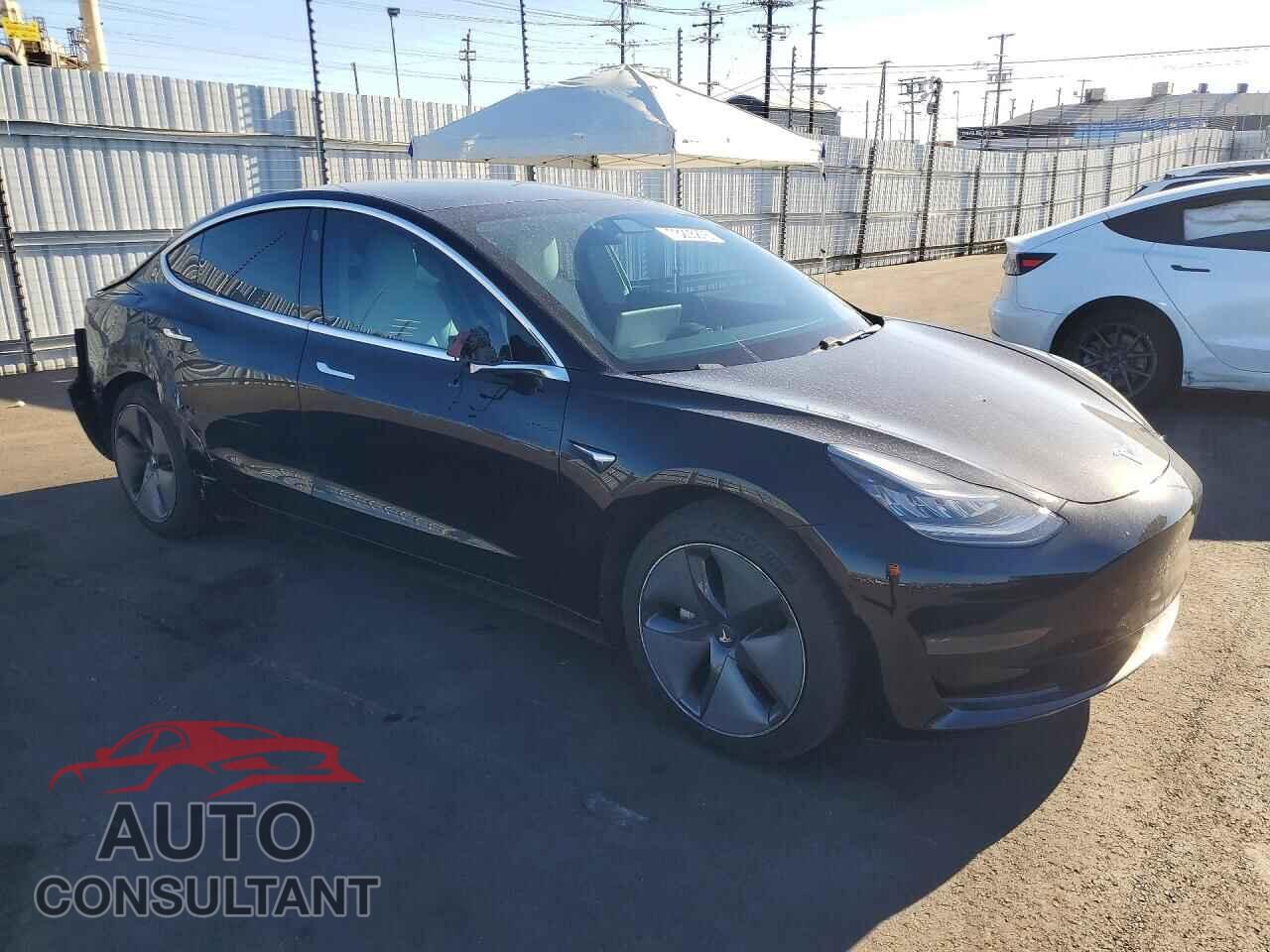TESLA MODEL 3 2020 - 5YJ3E1EA5LF745967