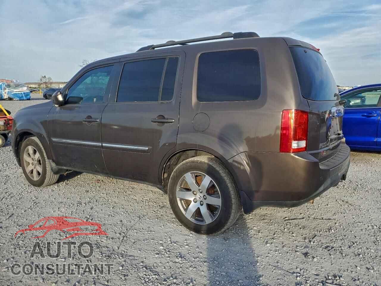 HONDA PILOT 2013 - 5FNYF4H91DB030515