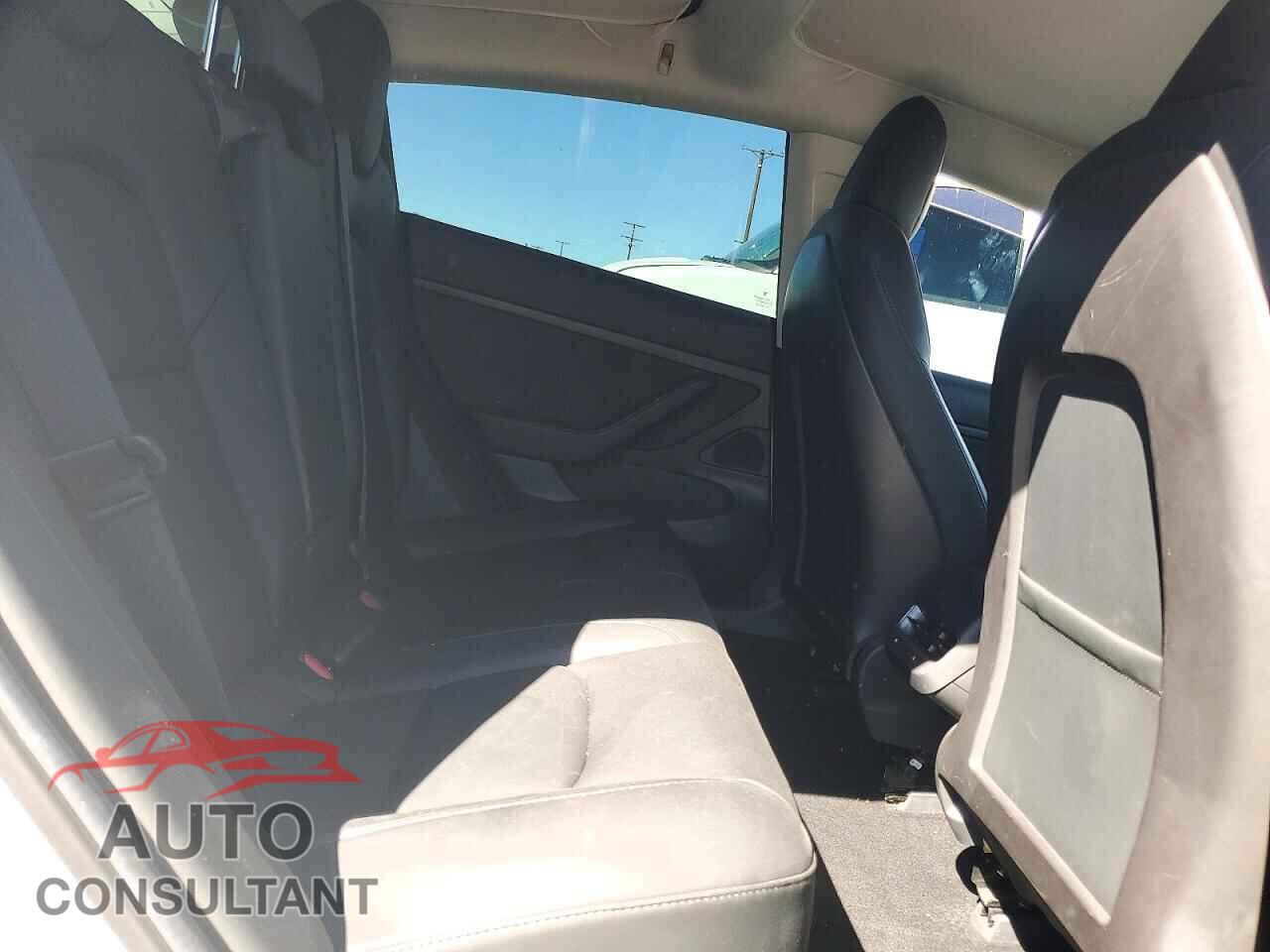 TESLA MODEL 3 2020 - 5YJ3E1EA8LF660511