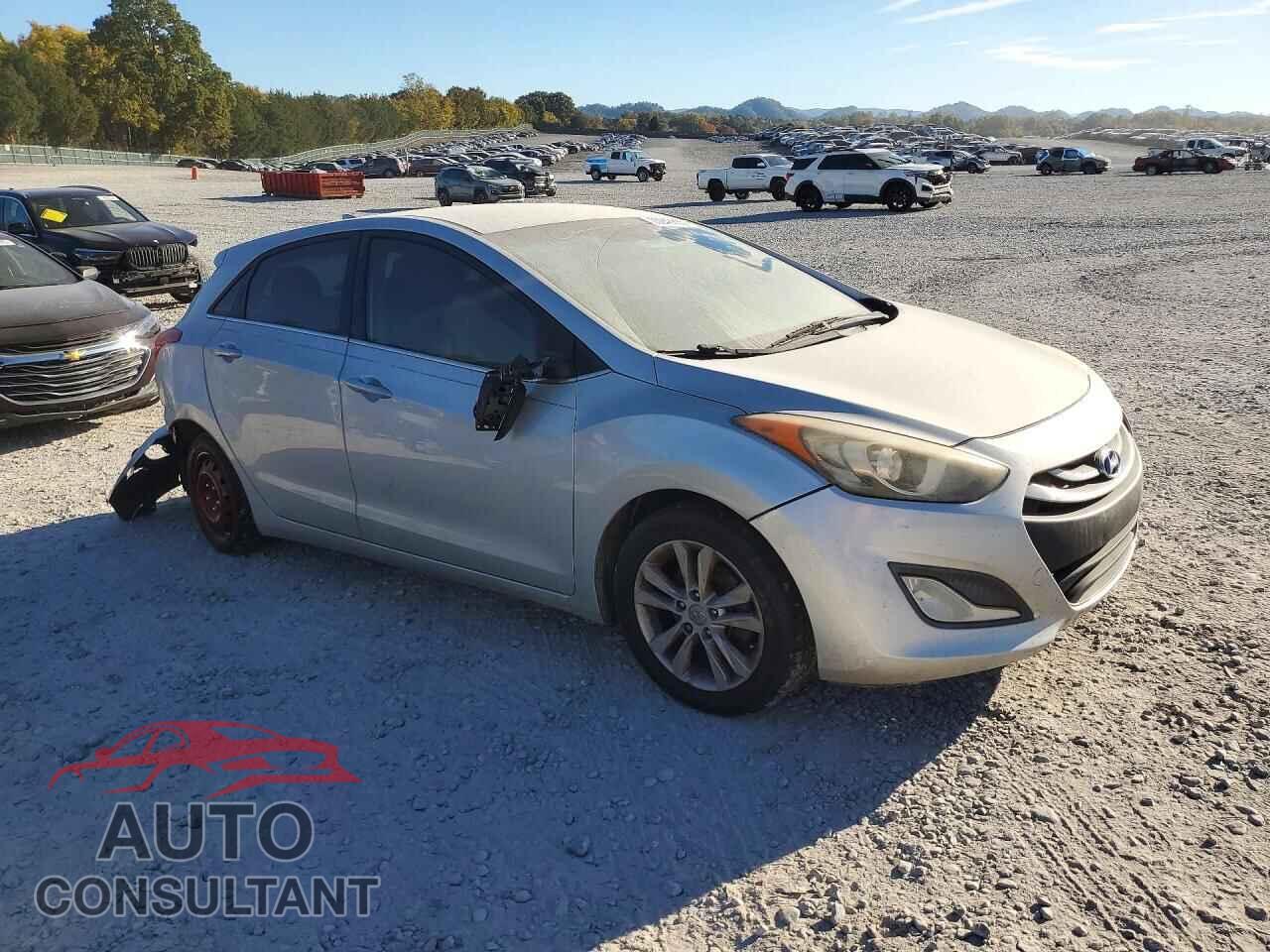 HYUNDAI ELANTRA 2013 - KMHD35LE7DU126637