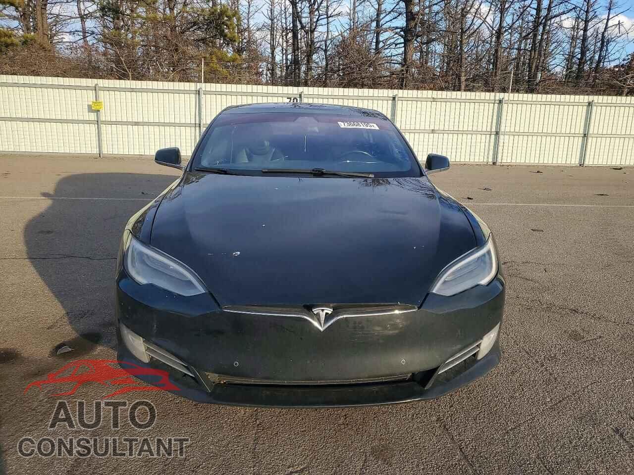 TESLA MODEL S 2018 - 5YJSA1E21JF244362