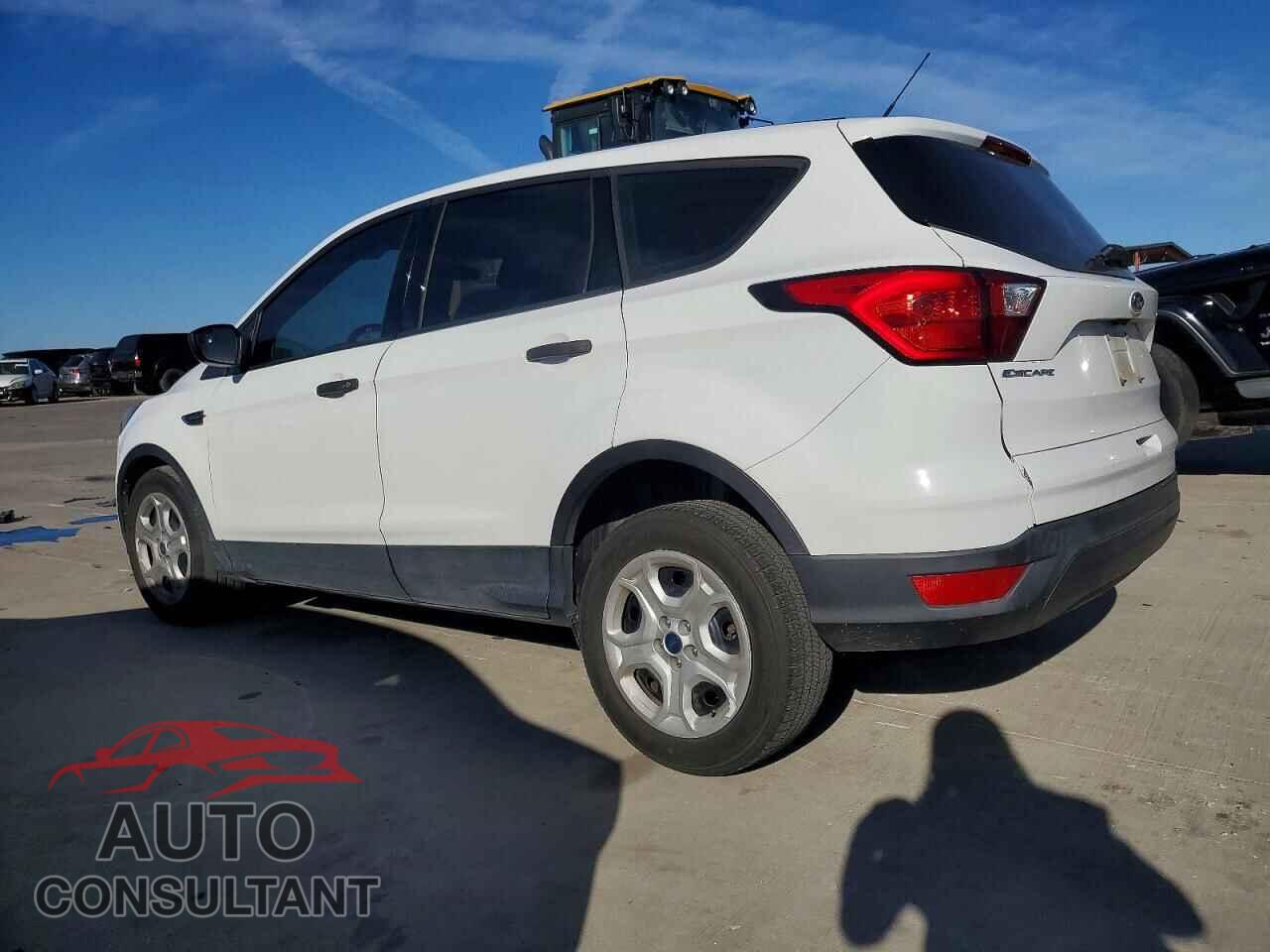 FORD ESCAPE 2019 - 1FMCU0F7XKUC51976