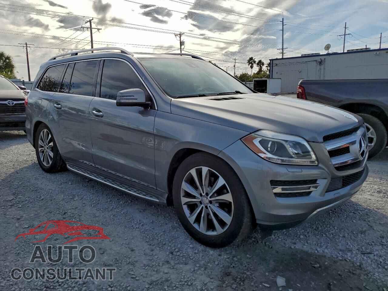 MERCEDES-BENZ GL-CLASS 2015 - 4JGDF6EE0FA616836