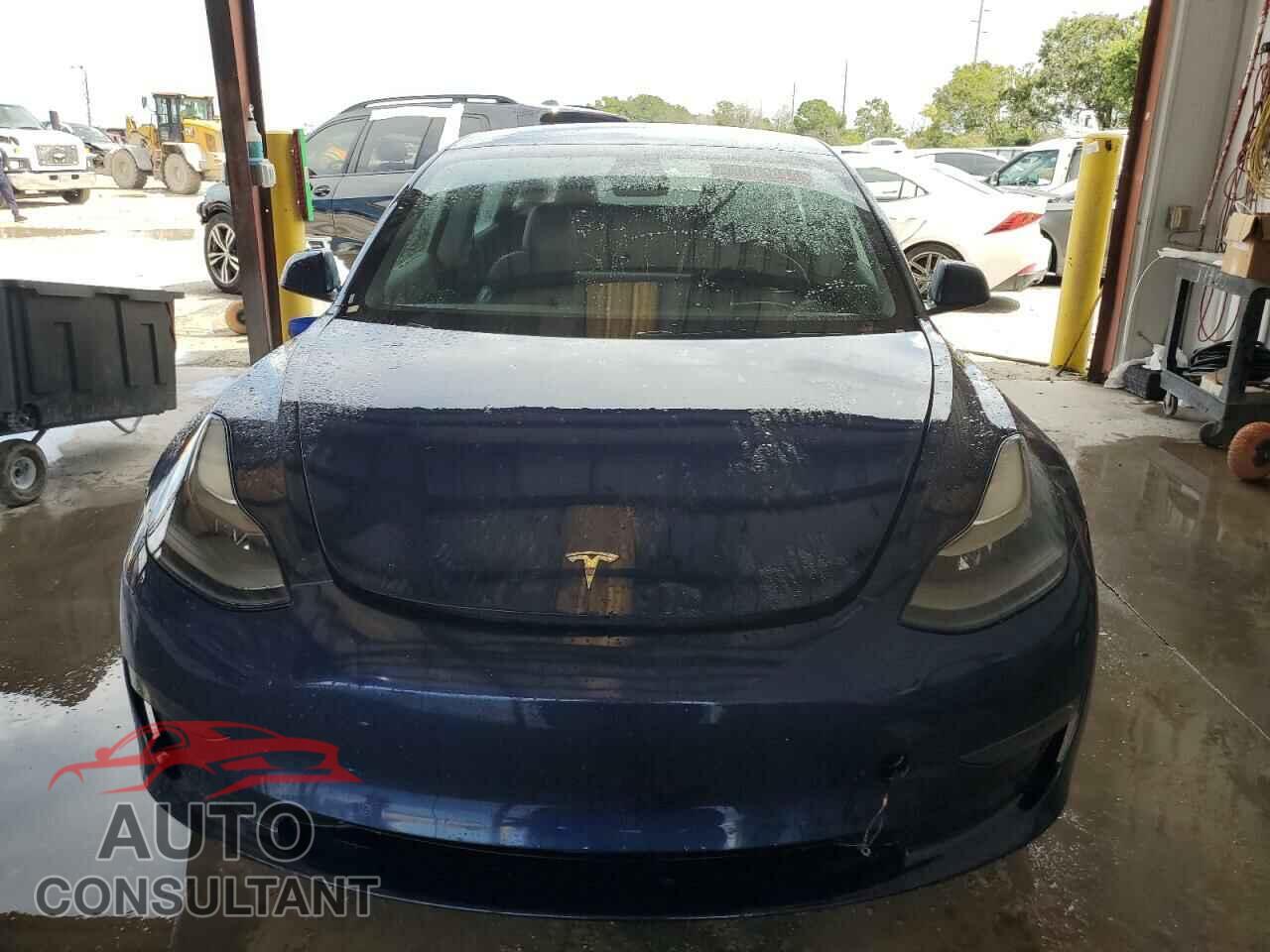 TESLA MODEL 3 2022 - 5YJ3E1EA8NF189947