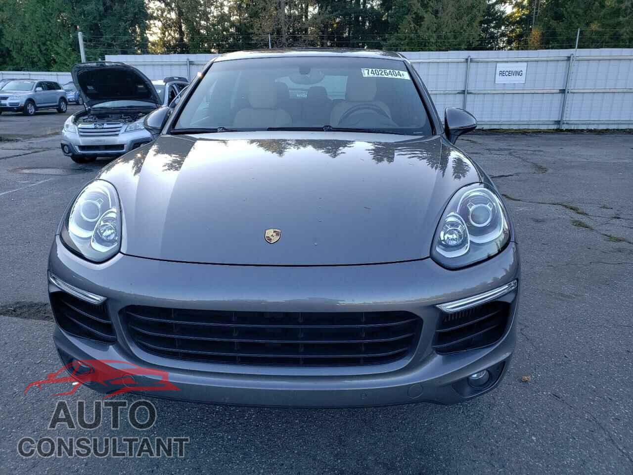 PORSCHE CAYENNE 2016 - WP1AF2A29GLA40146