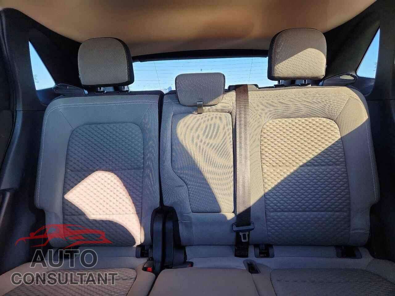 FORD ESCAPE 2020 - 1FMCU9G62LUA32196