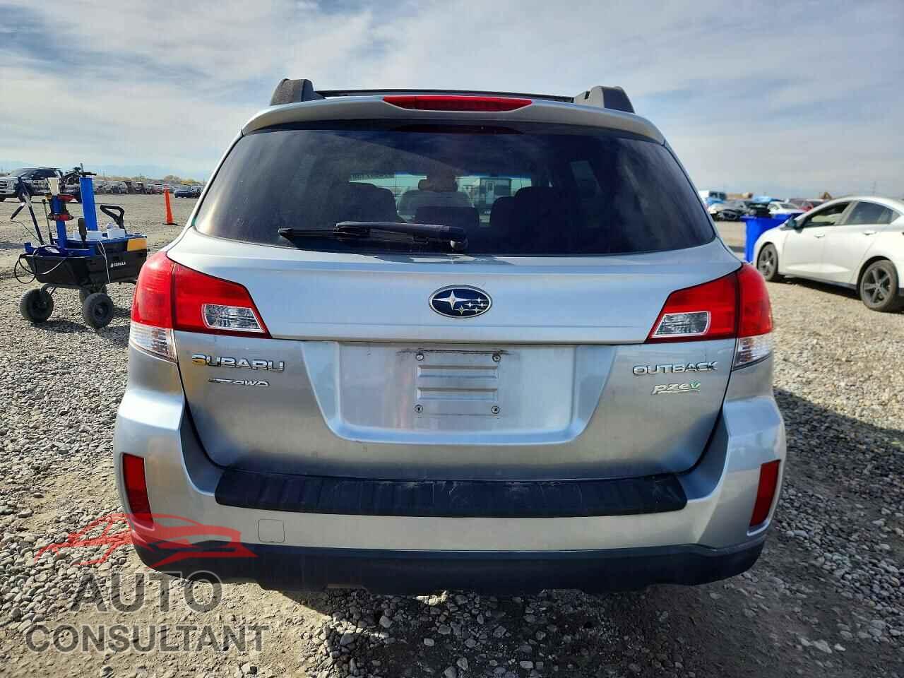 SUBARU OUTBACK 2013 - 4S4BRBCC1D3242778