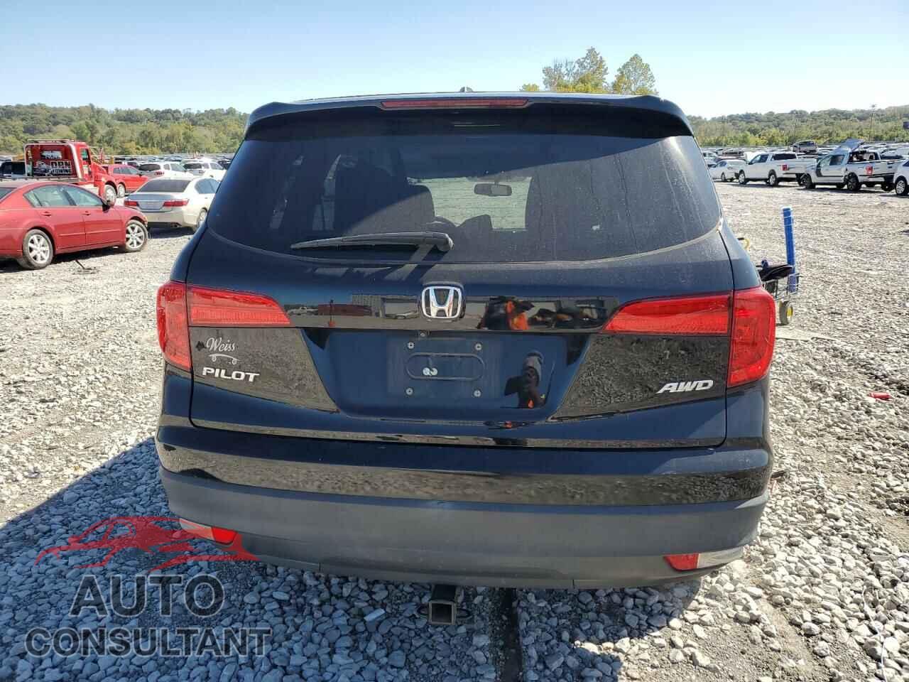 HONDA PILOT 2017 - 5FNYF6H51HB010201