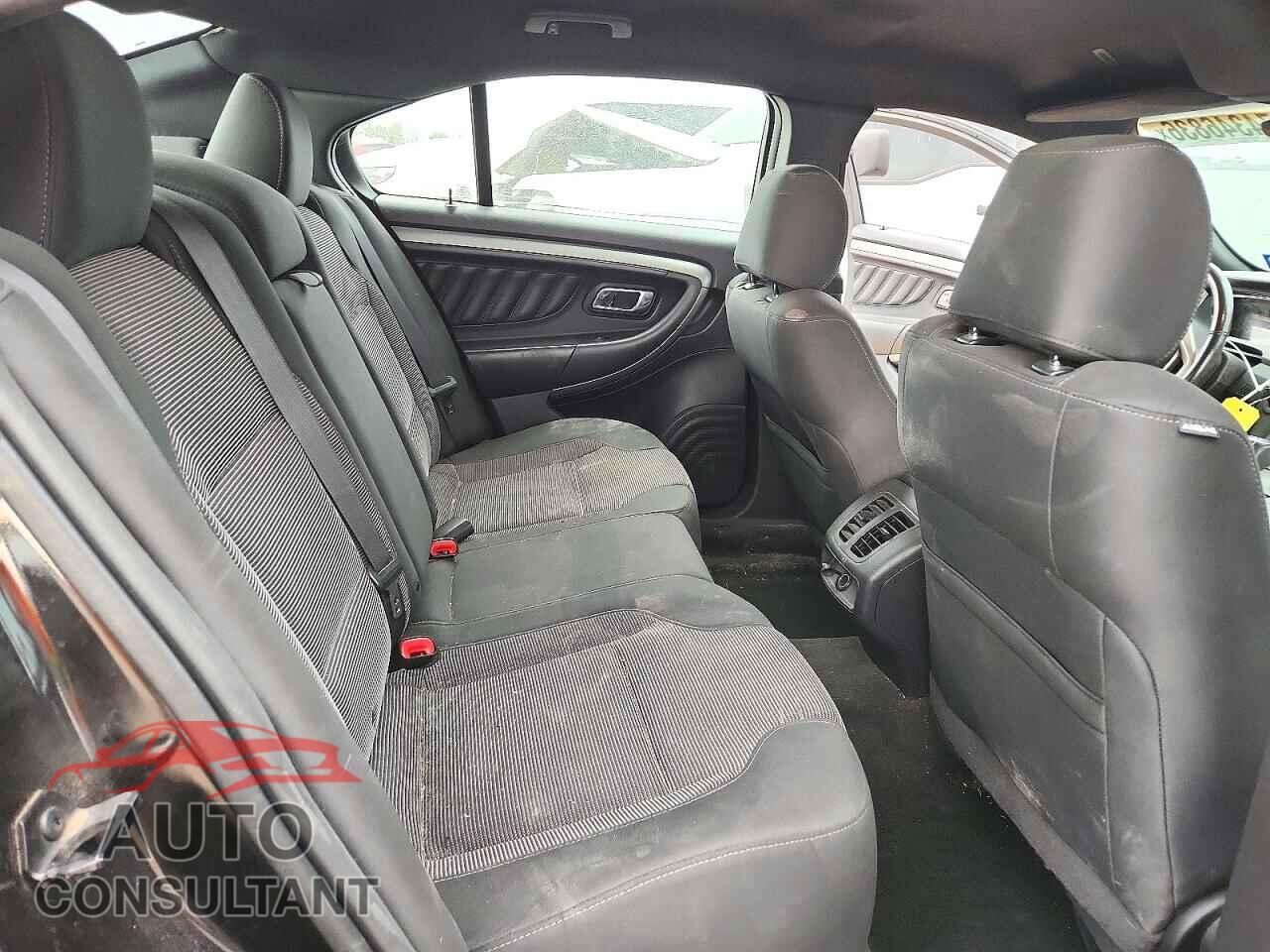 FORD TAURUS 2015 - 1FAHP2E85FG182972