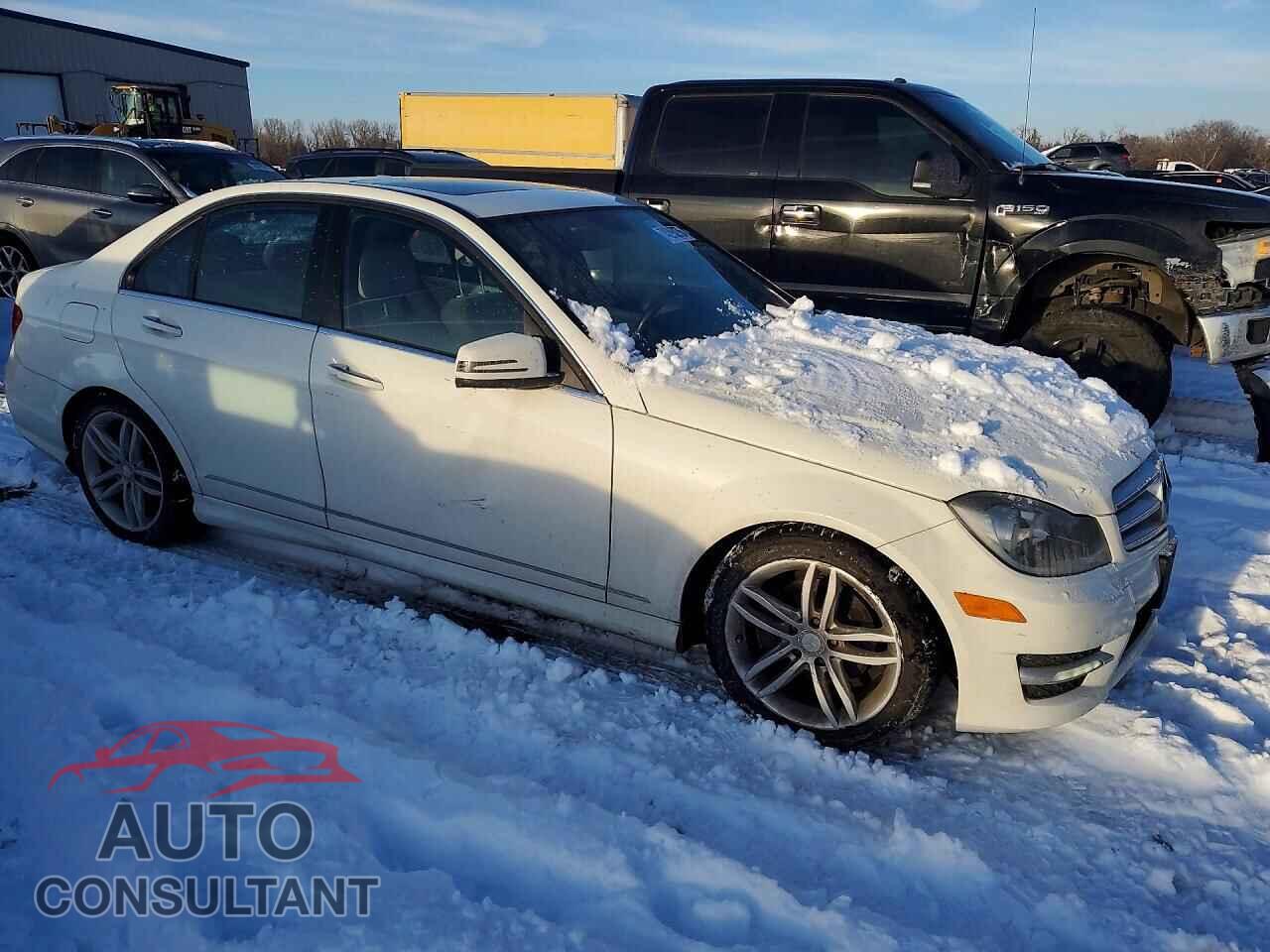 MERCEDES-BENZ C-CLASS 2012 - WDDGF8BB5CF901530