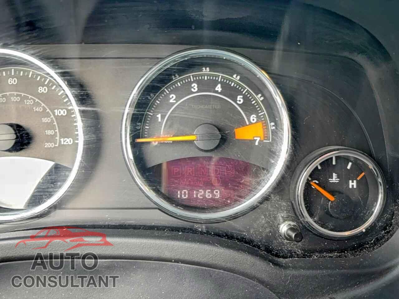 JEEP COMPASS 2015 - 1C4NJDEB3FD270653