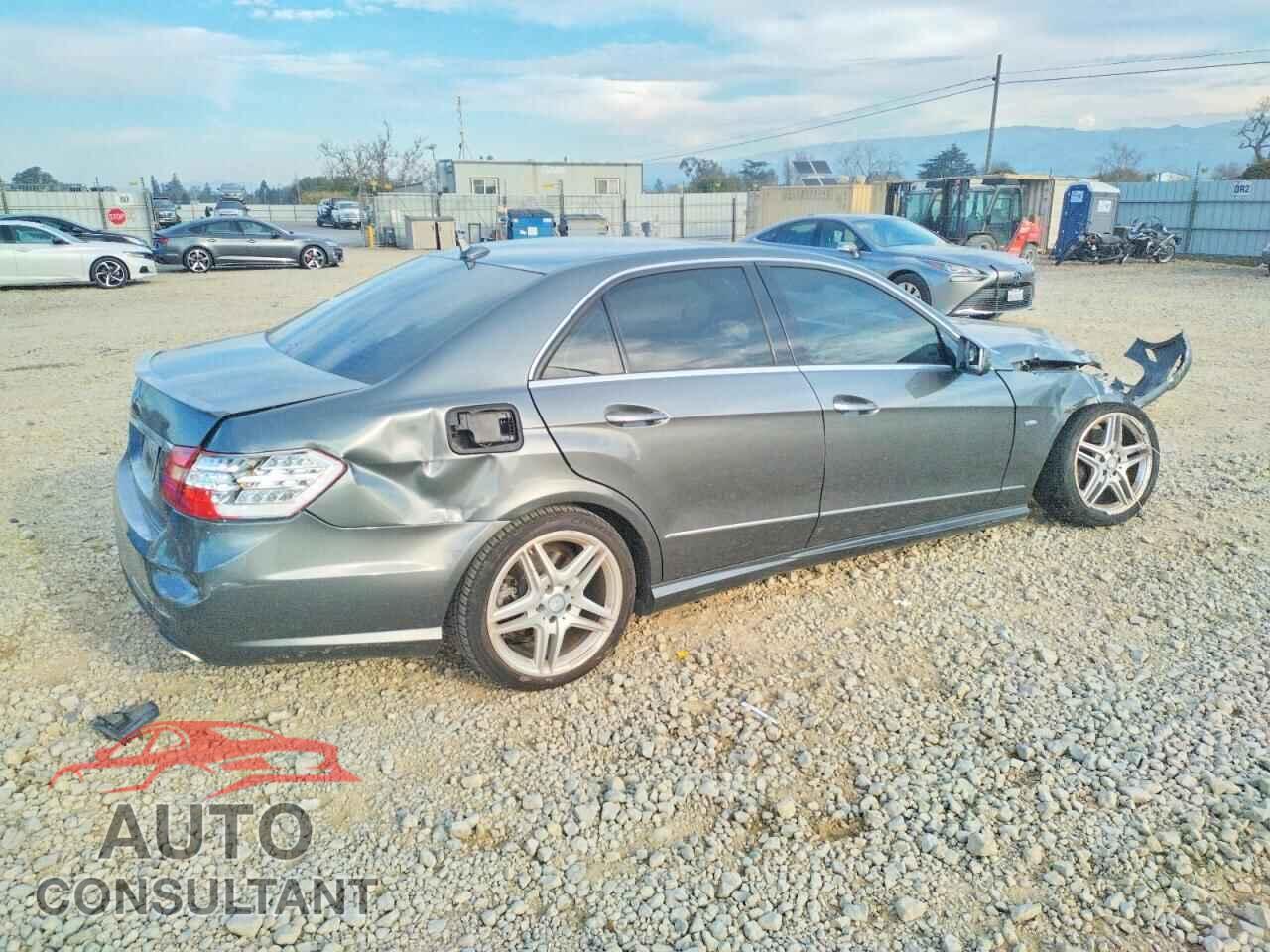 MERCEDES-BENZ E-CLASS 2012 - WDDHF5KB9CA640306