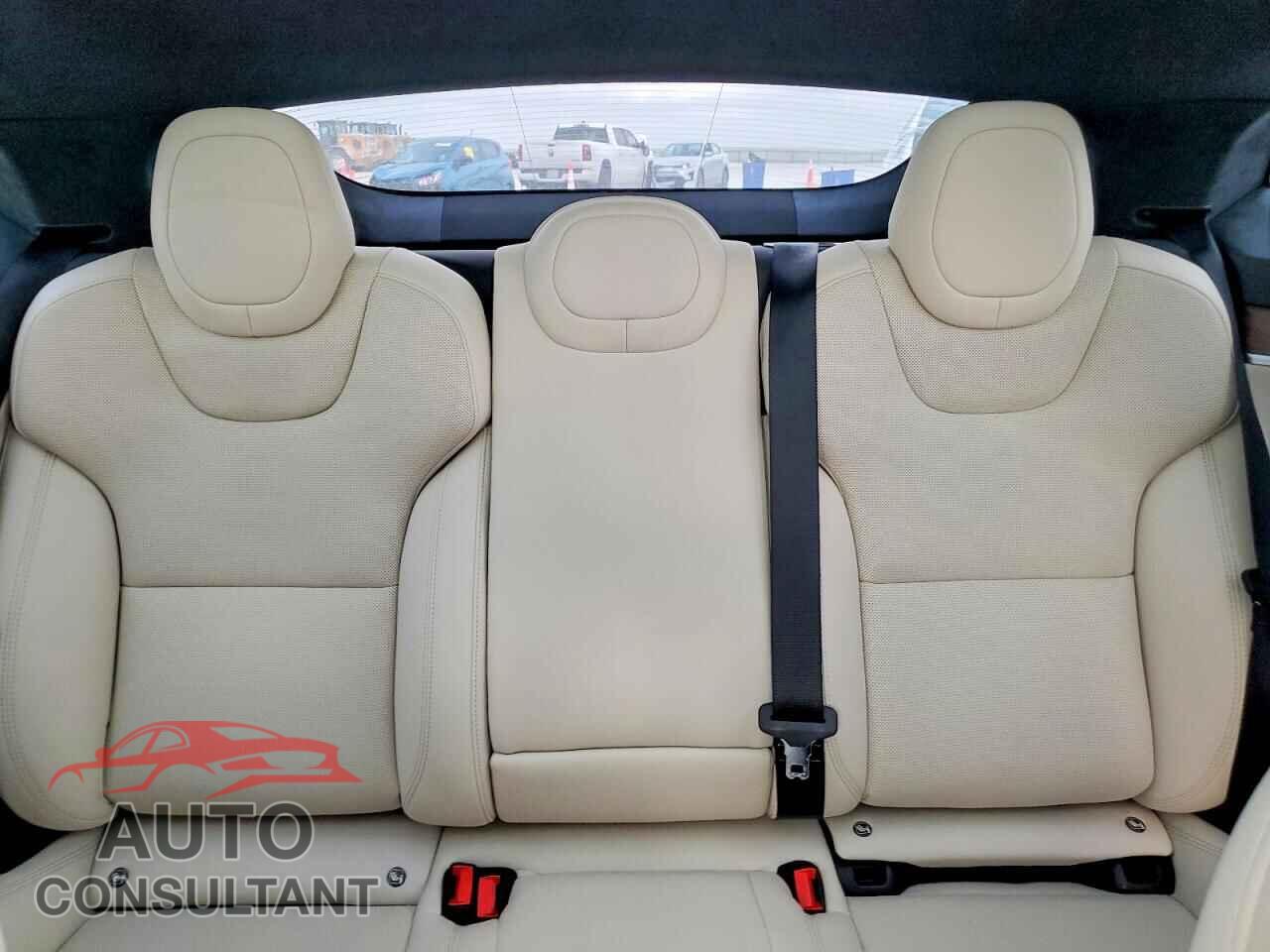 TESLA MODEL S 2023 - 5YJSA1E58PF511869