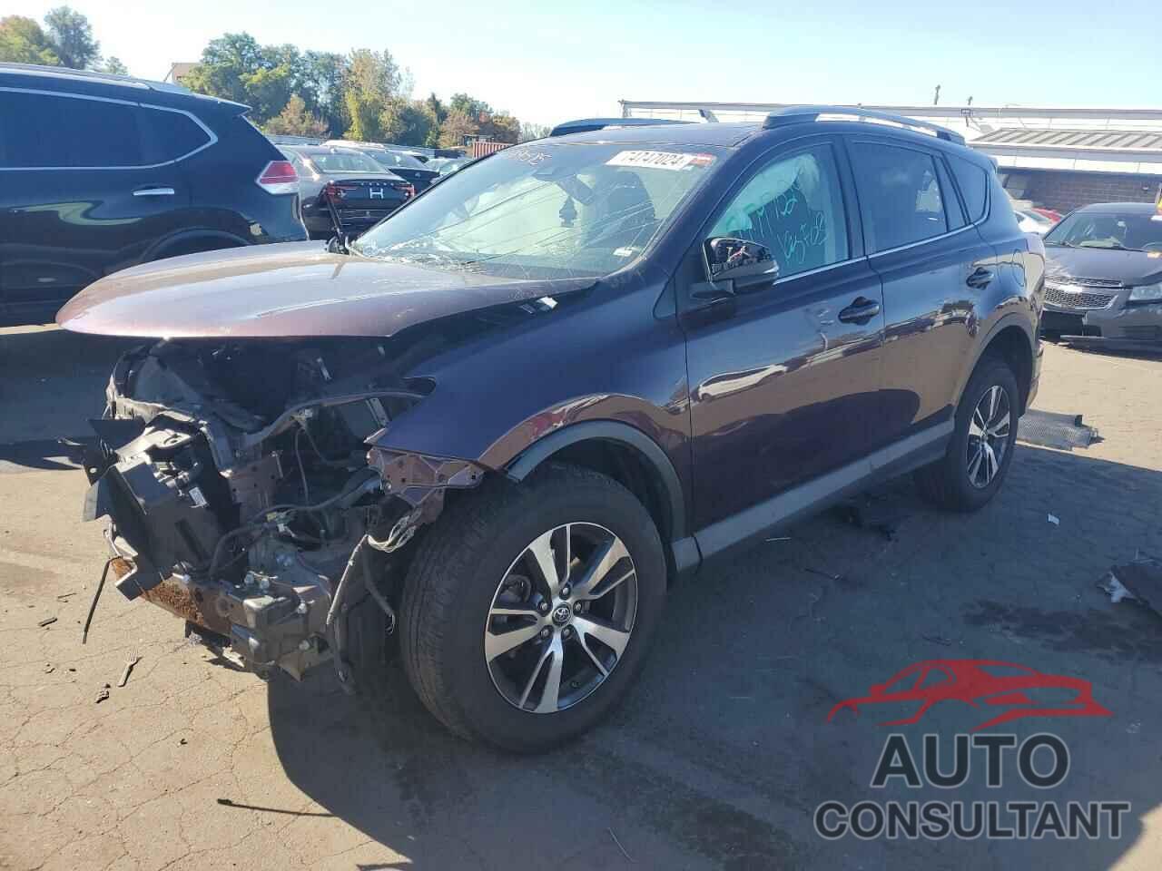 TOYOTA RAV4 2018 - 2T3RFREV7JW721623