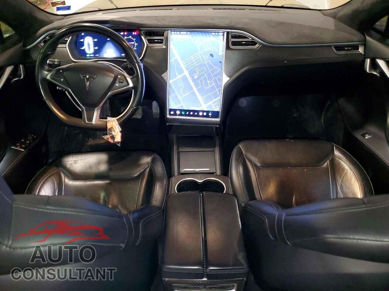 TESLA MODEL S 2015 - 5YJSA1E27FF115128