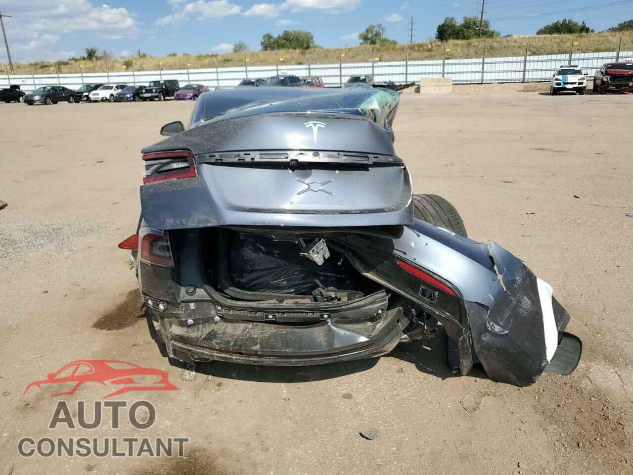 TESLA MODEL S 2021 - 5YJSA1E65MF447181