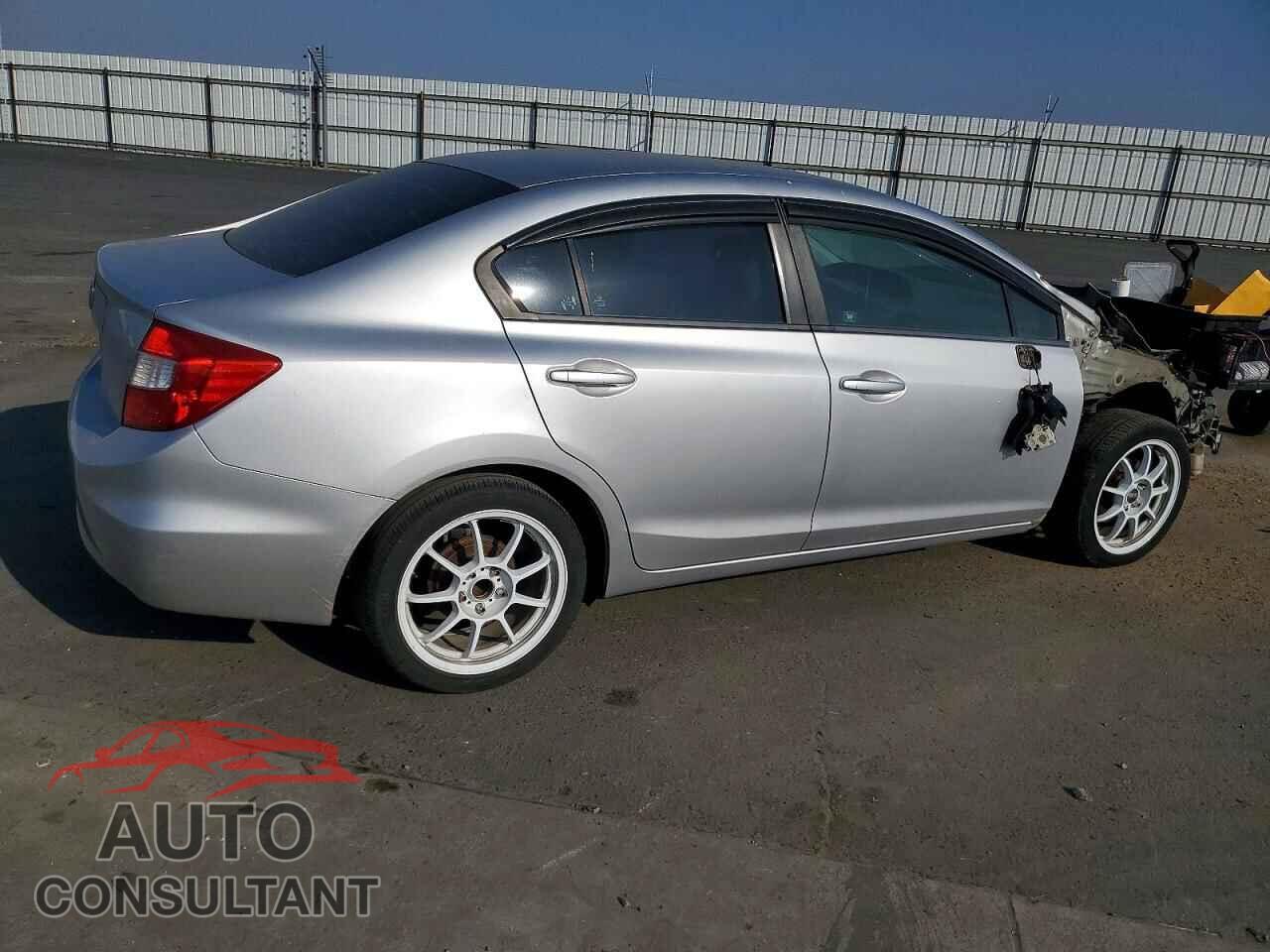 HONDA CIVIC 2012 - 19XFB2F52CE328759
