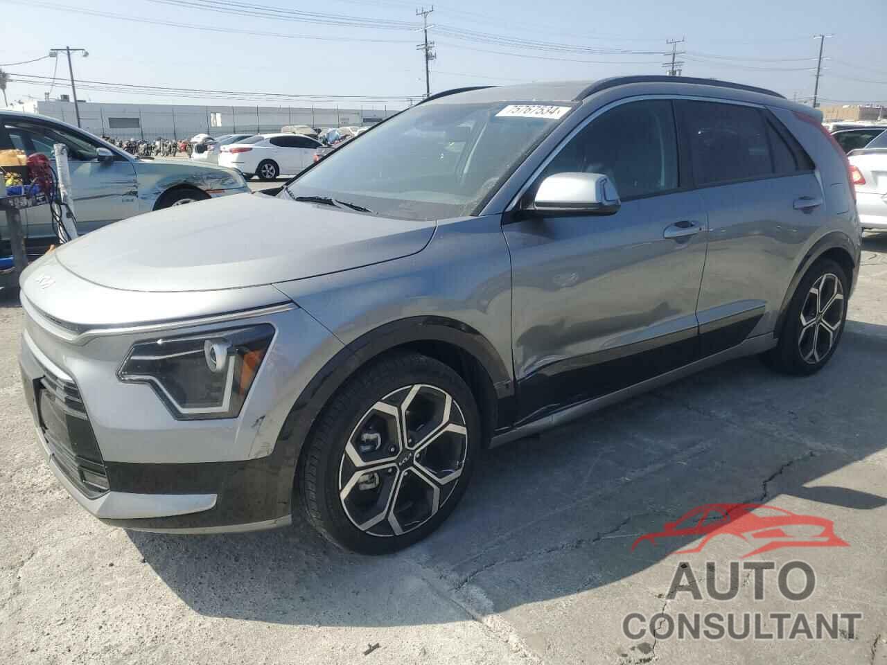 KIA NIRO 2023 - KNDCR3LE9P5043468