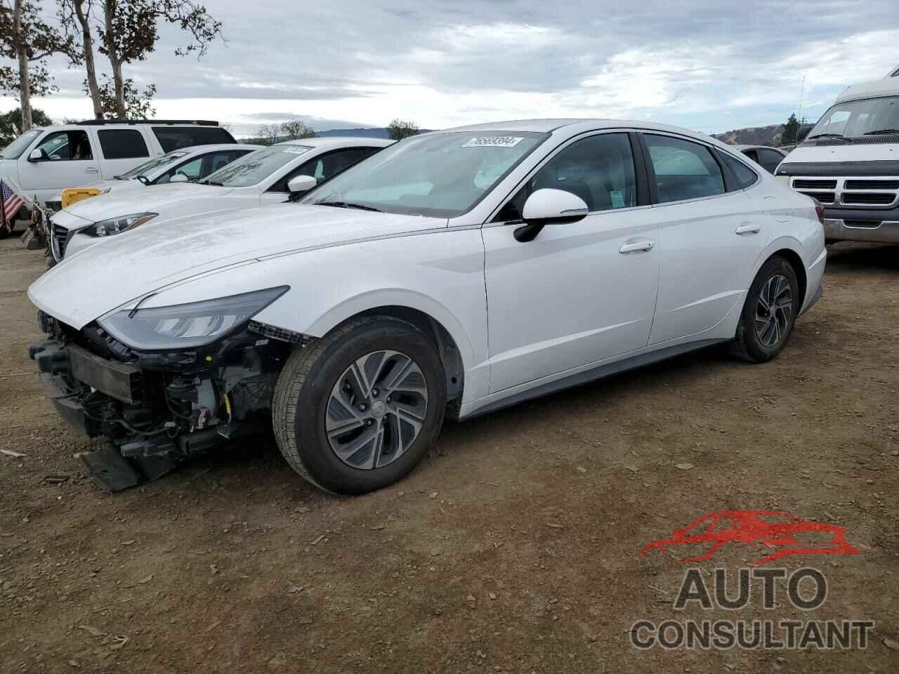 HYUNDAI SONATA 2022 - KMHL24JJ0NA037651